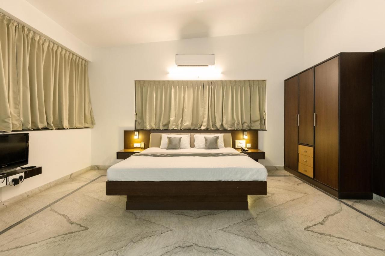 Hotel Paramount Suites & Service Apartments 门格洛尔 外观 照片